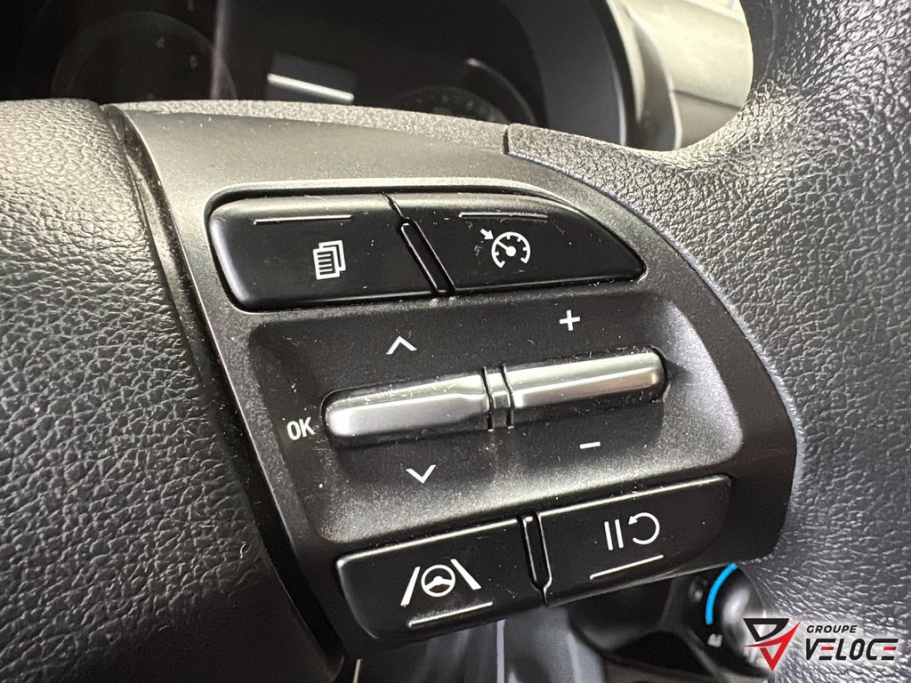 Hyundai Kona 2.0L Essential AWD 2022 à Rivière-du-Loup, Québec - 16 - w1024h768px