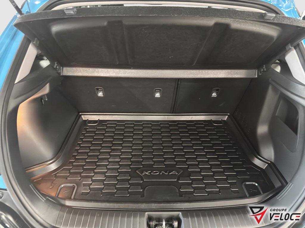 Hyundai Kona 2.0L Essential AWD 2022 à Rivière-du-Loup, Québec - 9 - w1024h768px