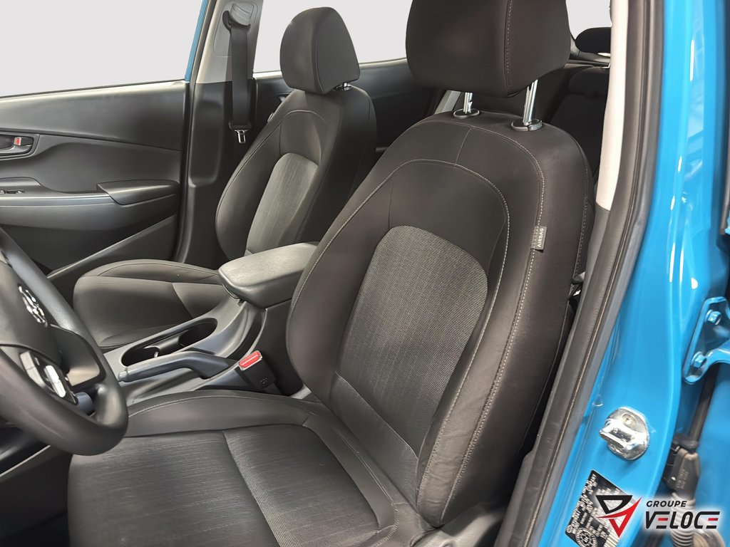 Hyundai Kona 2.0L Essential AWD 2022 à Rivière-du-Loup, Québec - 12 - w1024h768px