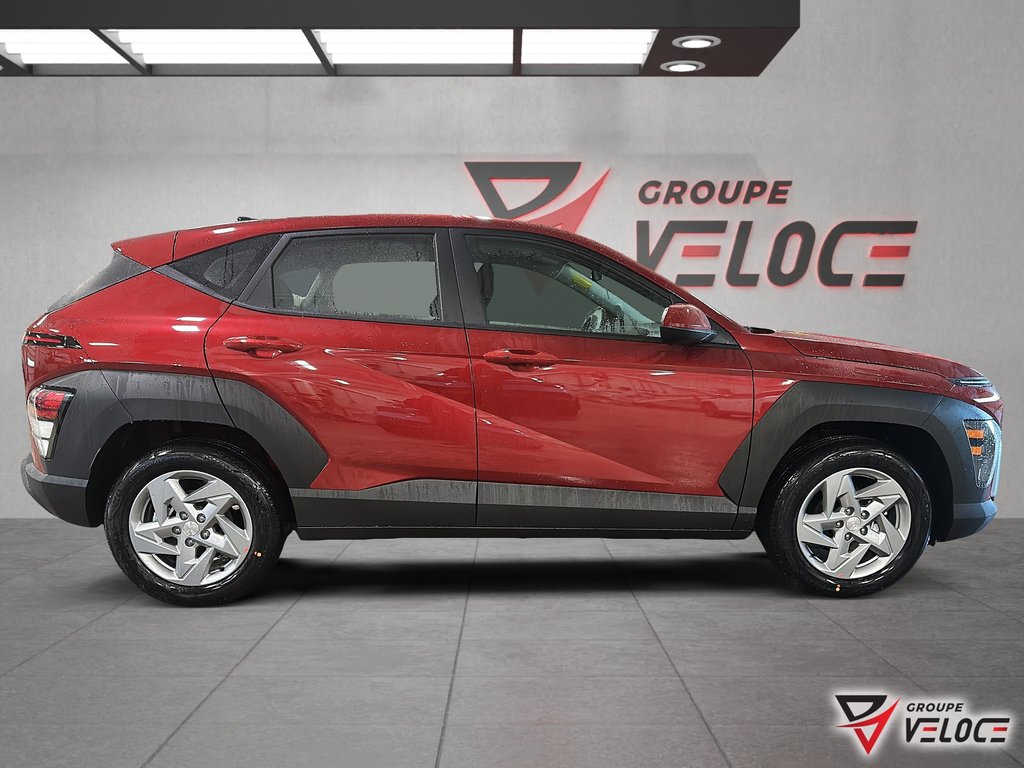 Hyundai Kona 2.0L Essential FWD 2026 à Rivière-du-Loup, Québec - 4 - w1024h768px