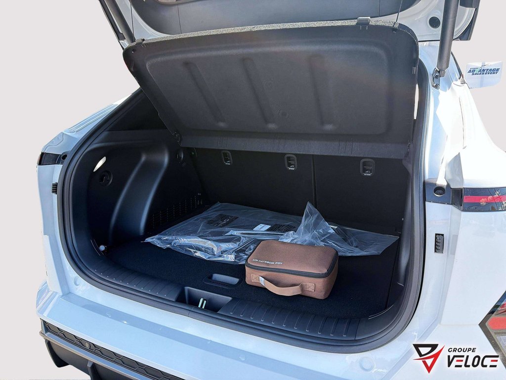 2026 Hyundai KONA 1.6T N Line Ultimate AWD w-Two-Tone Roof in Riviere-du-Loup, Quebec - 8 - w1024h768px