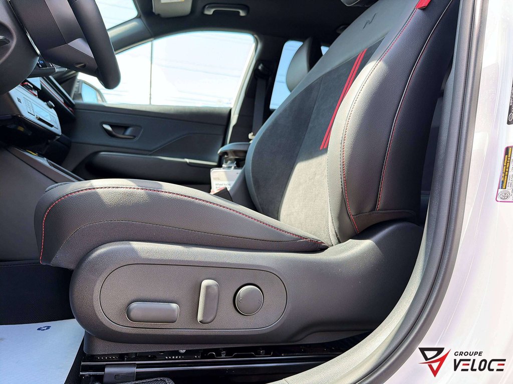 2026 Hyundai KONA 1.6T N Line Ultimate AWD w-Two-Tone Roof in Riviere-du-Loup, Quebec - 16 - w1024h768px