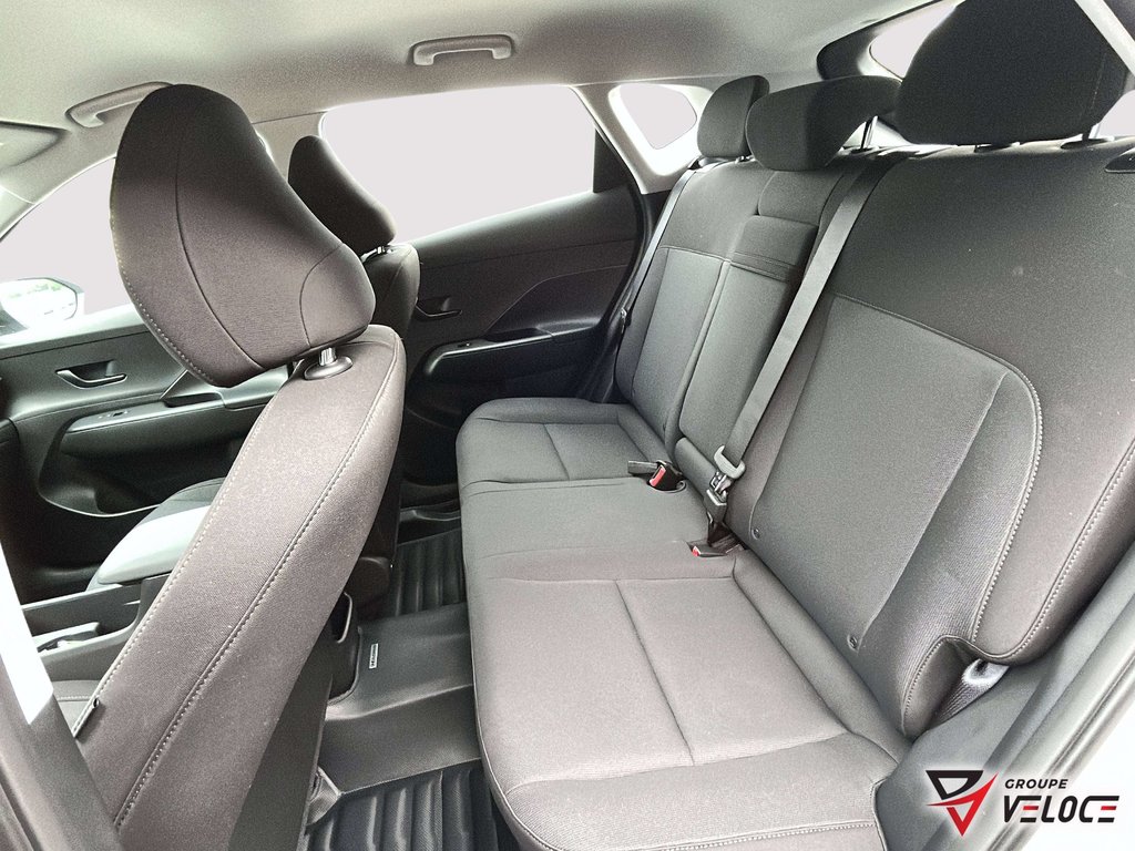 2027 Hyundai KONA 2.0L Essential AWD in Riviere-du-Loup, Quebec - 14 - w1024h768px