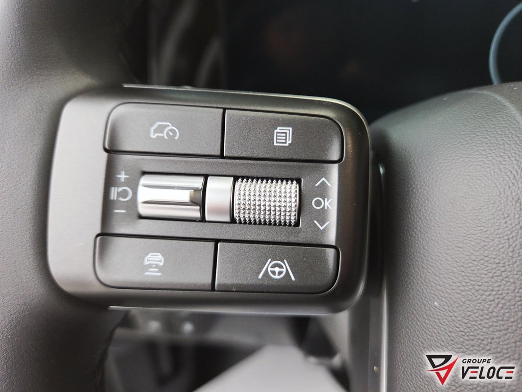 Hyundai Palisade Hybrid Luxury 7-Passenger AWD 2026 à Rivière-du-Loup, Québec - 16 - w1024h768px