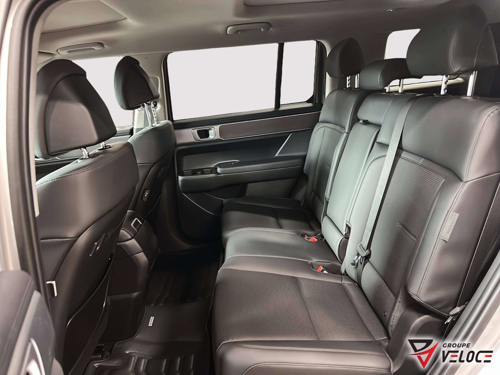 2026 Hyundai SANTA FE Preferred AWD w-Trend Pkg in Riviere-du-Loup, Quebec - 14 - w1024h768px