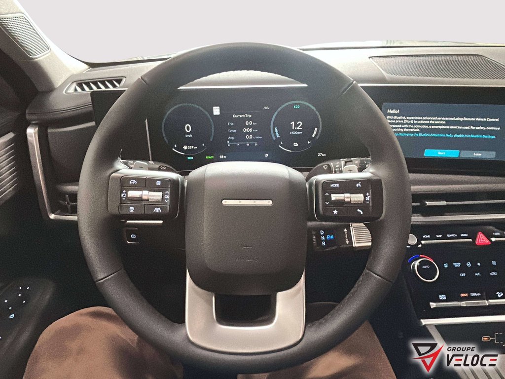 2026 Hyundai SANTA FE Preferred AWD w-Trend Pkg in Riviere-du-Loup, Quebec - 15 - w1024h768px