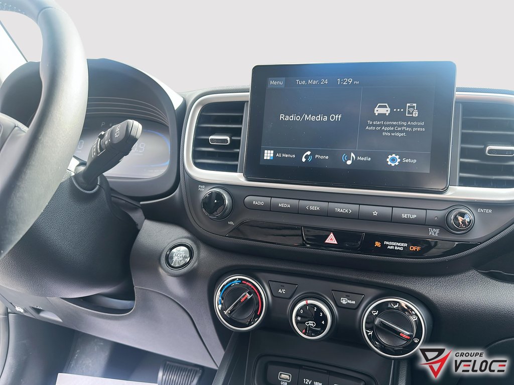 Hyundai Venue Preferred IVT 2026 à Rivière-du-Loup, Québec - 14 - w1024h768px