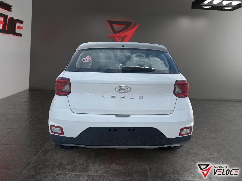 Hyundai Venue Preferred IVT 2026 à Rivière-du-Loup, Québec - 6 - w1024h768px