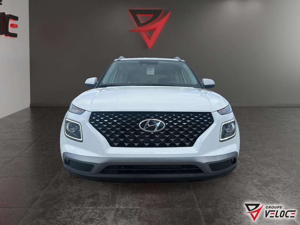 2026 Hyundai Venue Ultimate IVT w-Black Interior in Riviere-du-Loup, Quebec - 2 - w1024h768px