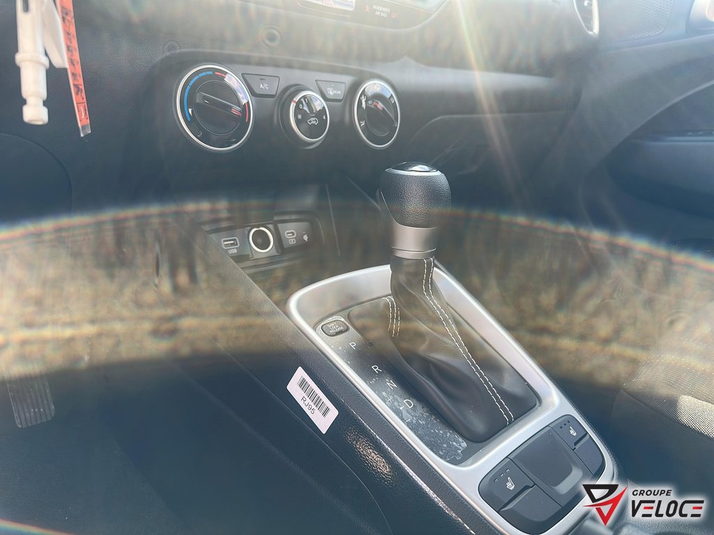 2026 Hyundai Venue Essential IVT in Riviere-du-Loup, Quebec - 13 - w1024h768px