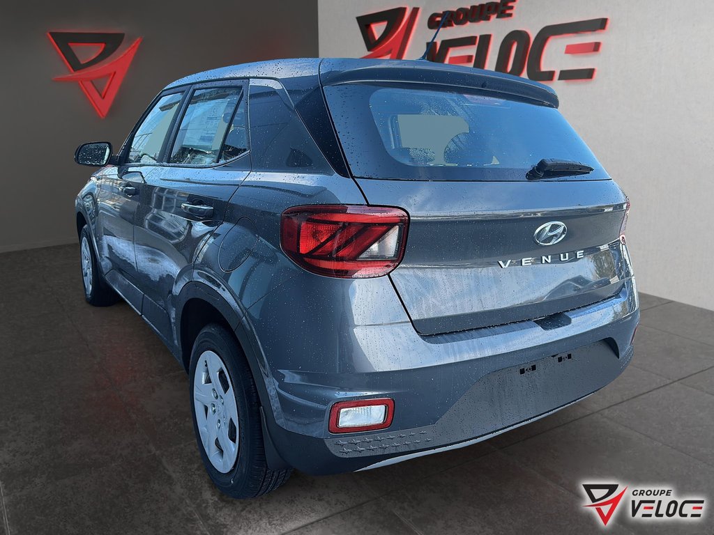 Hyundai Venue Essential IVT 2026 à Rivière-du-Loup, Québec - 7 - w1024h768px