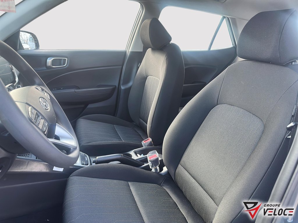 2026 Hyundai Venue Essential IVT in Riviere-du-Loup, Quebec - 10 - w1024h768px