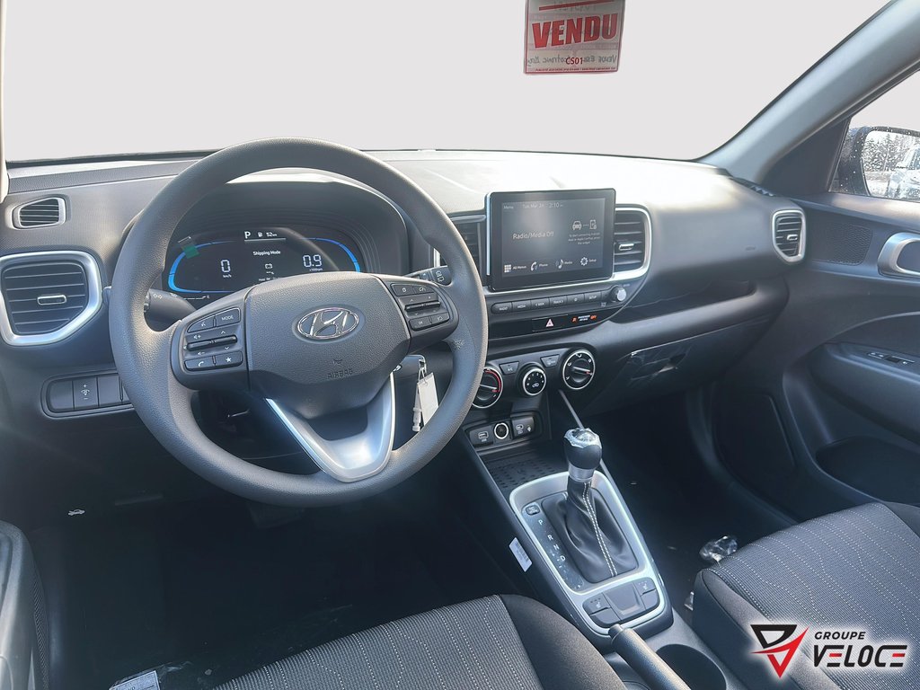 2026 Hyundai Venue Essential IVT in Riviere-du-Loup, Quebec - 9 - w1024h768px