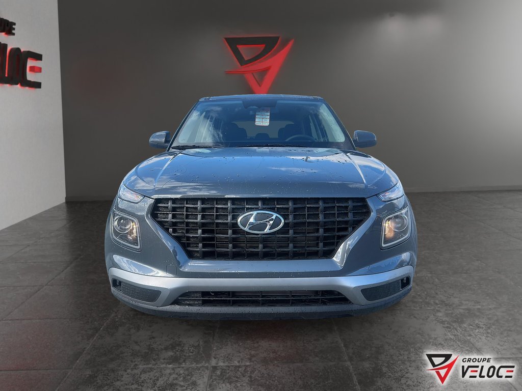 2026 Hyundai Venue Essential IVT in Riviere-du-Loup, Quebec - 2 - w1024h768px