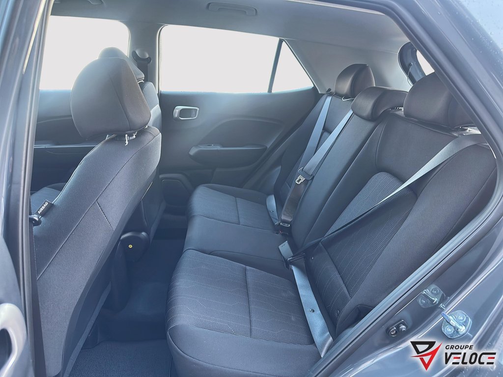 Hyundai Venue Essential IVT 2026 à Rivière-du-Loup, Québec - 9 - w1024h768px