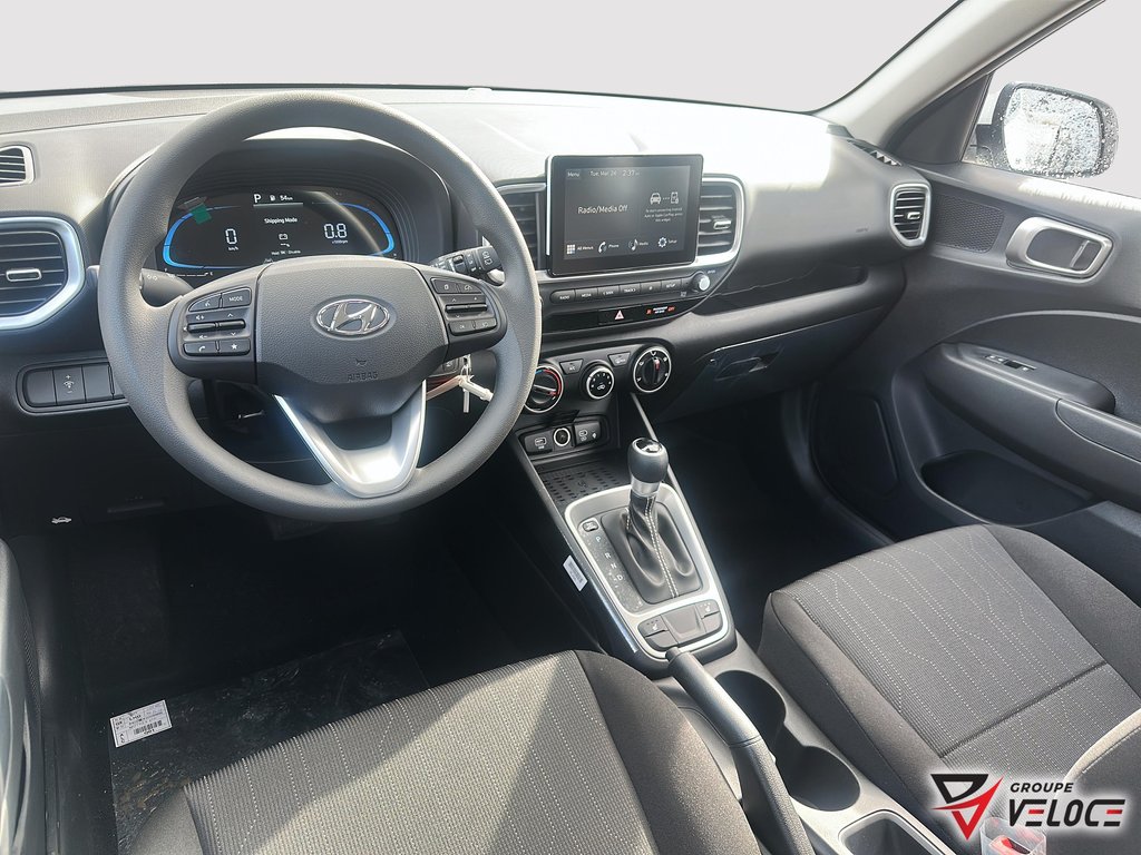 2026 Hyundai Venue Essential IVT in Riviere-du-Loup, Quebec - 10 - w1024h768px