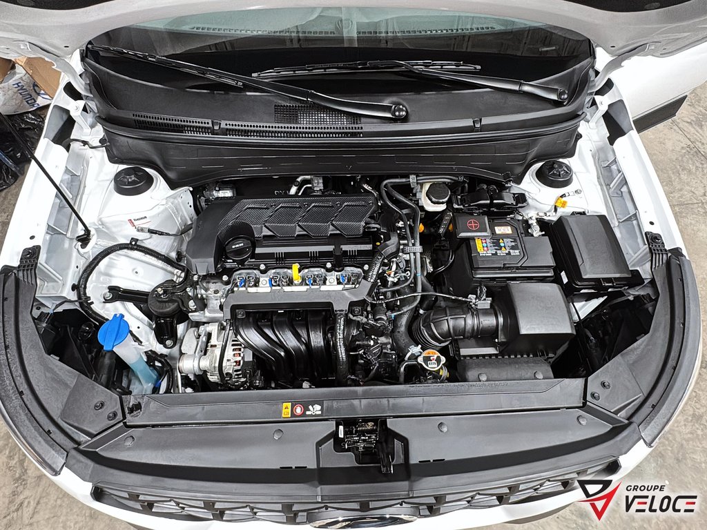 2026 Hyundai Venue Essential IVT in Riviere-du-Loup, Quebec - 10 - w1024h768px