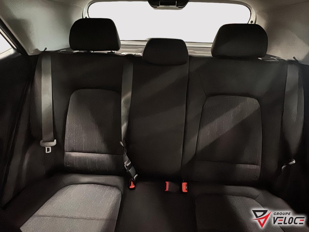 2026 Hyundai Venue Essential IVT in Riviere-du-Loup, Quebec - 14 - w1024h768px