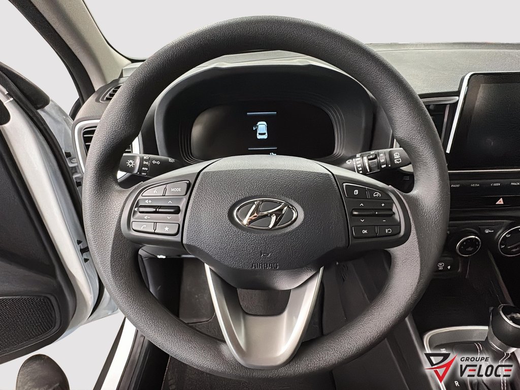 2026 Hyundai Venue Essential IVT in Riviere-du-Loup, Quebec - 15 - w1024h768px
