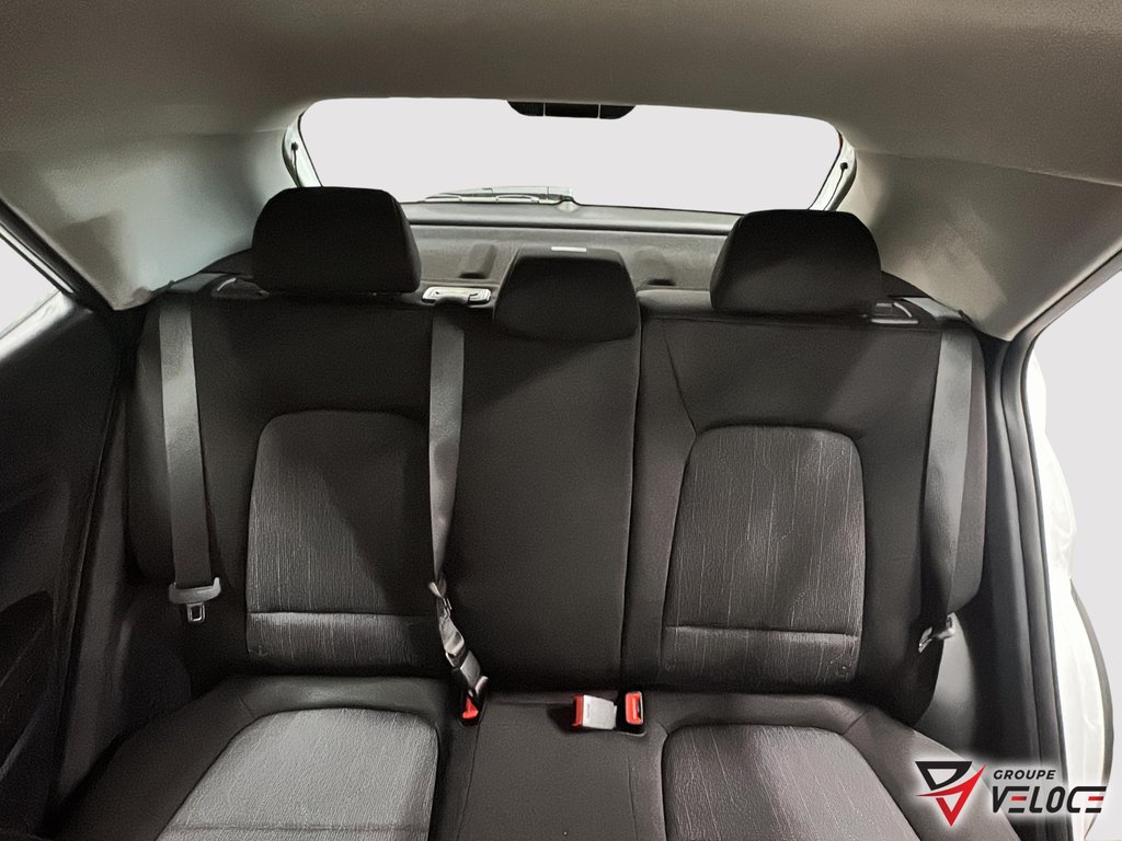 2026 Hyundai Venue Essential IVT in Riviere-du-Loup, Quebec - 13 - w1024h768px