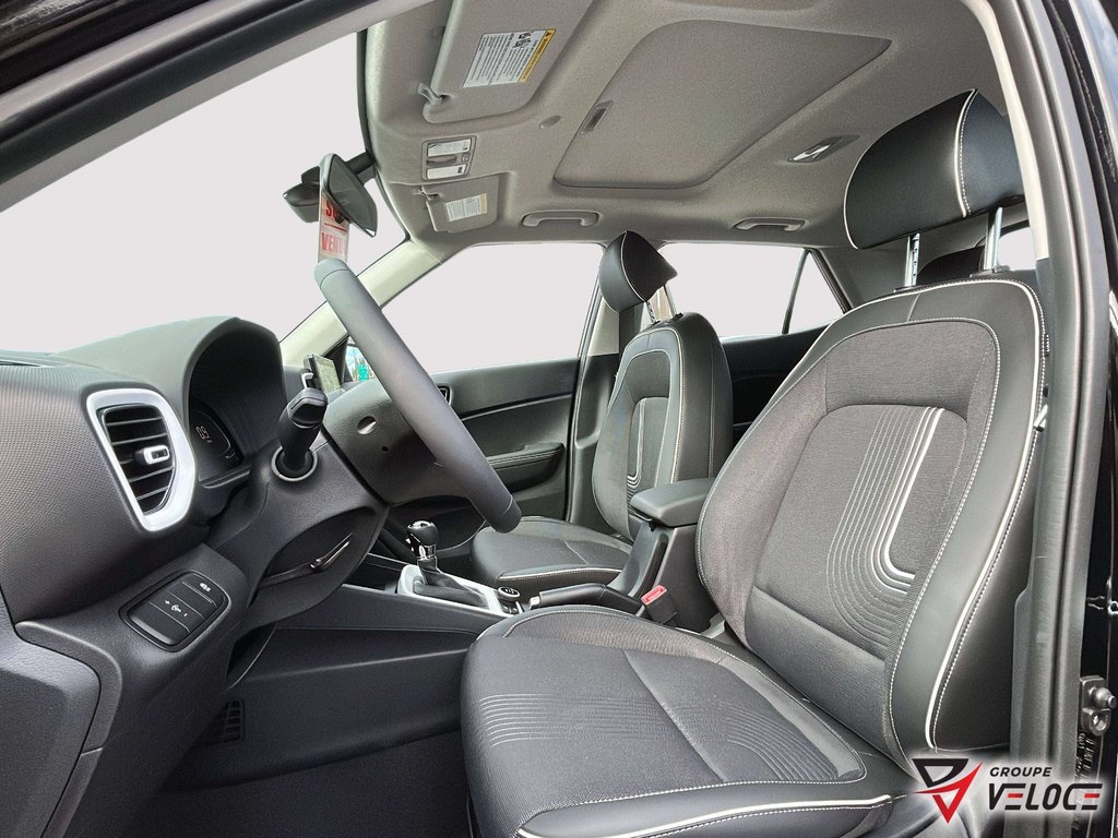 Hyundai Venue Ultimate IVT w-Black Interior 2026 à Rivière-du-Loup, Québec - 13 - w1024h768px