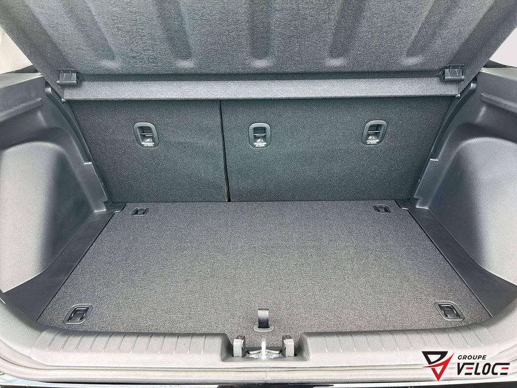 Hyundai Venue Ultimate IVT w-Black Interior 2026 à Rivière-du-Loup, Québec - 10 - w1024h768px