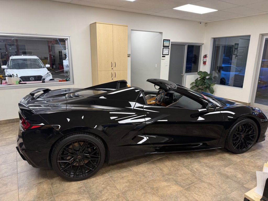 2024 Chevrolet Corvette 2LT STINGRAY PERFORMANCE Z51 SUSPENSION MAGNETIQUE in St-Jean-Sur-Richelieu, Quebec - 11 - w1024h768px