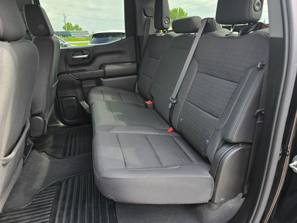 2023 Chevrolet Silverado 1500 Custom 4X4 CREW SEULEMENT 054994 KM in St-Jean-Sur-Richelieu, Quebec - 18 - w1024h768px