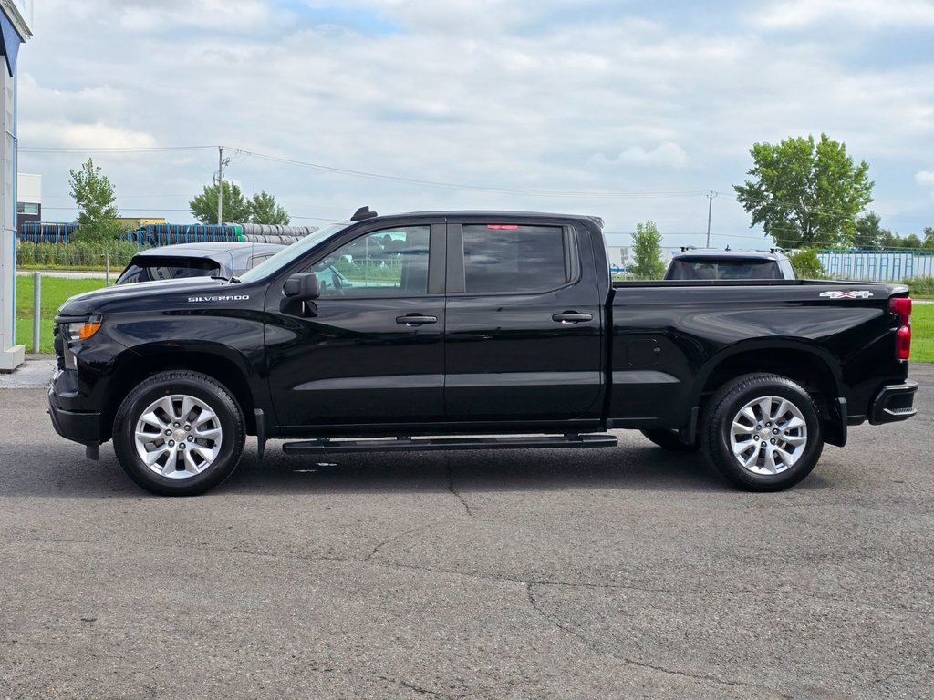 2023 Chevrolet Silverado 1500 Custom 4X4 CREW SEULEMENT 054994 KM in St-Jean-Sur-Richelieu, Quebec - 8 - w1024h768px