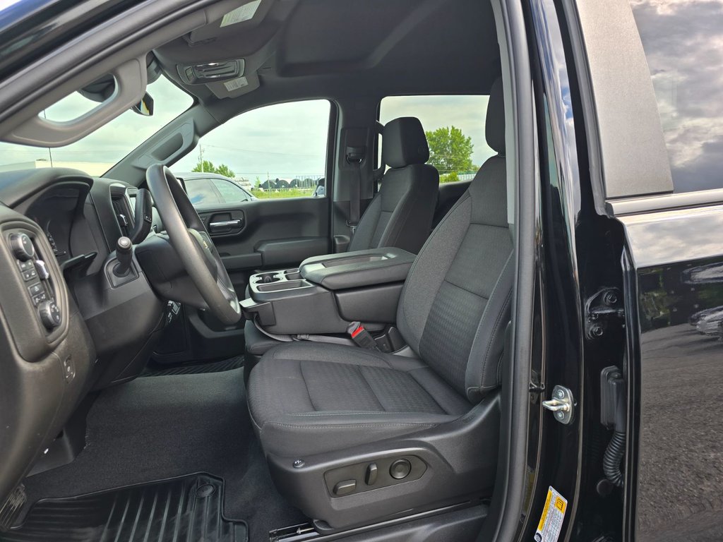 2023 Chevrolet Silverado 1500 Custom 4X4 CREW SEULEMENT 054994 KM in St-Jean-Sur-Richelieu, Quebec - 16 - w1024h768px