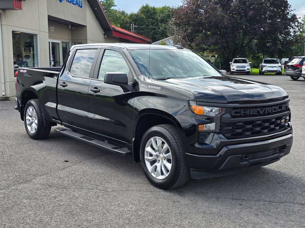 2023 Chevrolet Silverado 1500 Custom 4X4 CREW SEULEMENT 054994 KM in St-Jean-Sur-Richelieu, Quebec - 1 - w1024h768px