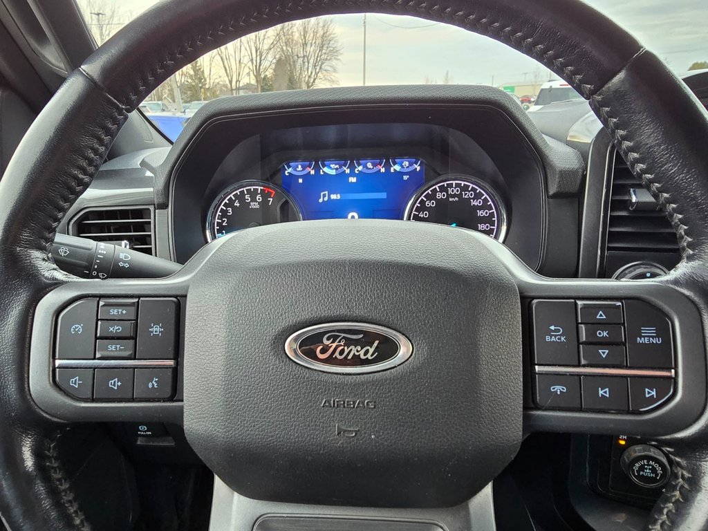 2022 Ford F-150 XLT SPORT CUIR 4X4 SUPERCREW in St-Jean-Sur-Richelieu, Quebec - 20 - w1024h768px