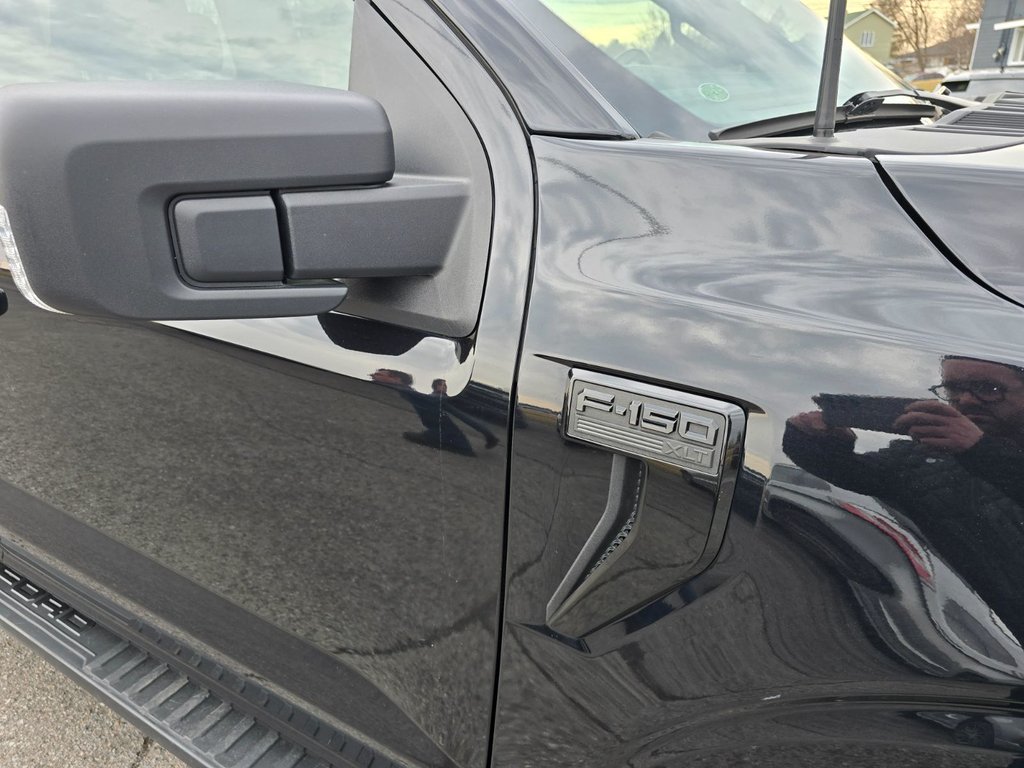 2022 Ford F-150 XLT SPORT CUIR 4X4 SUPERCREW in St-Jean-Sur-Richelieu, Quebec - 10 - w1024h768px