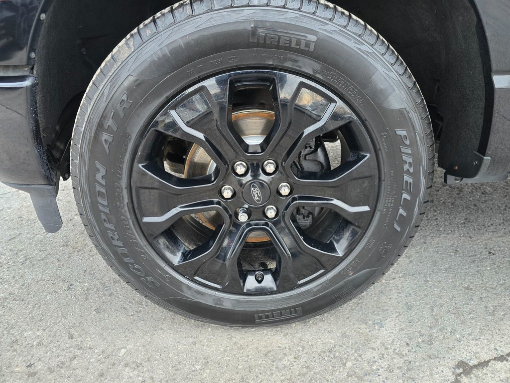 2022 Ford F-150 XLT SPORT CUIR 4X4 SUPERCREW in St-Jean-Sur-Richelieu, Quebec - 13 - w1024h768px