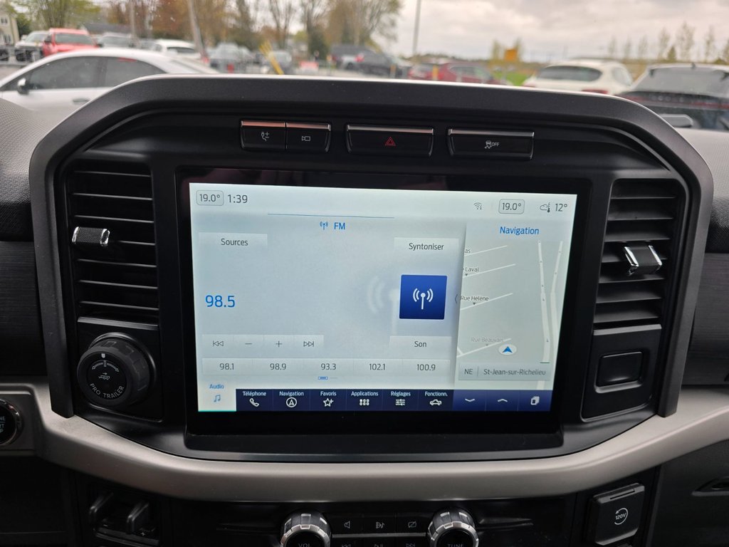 2022 Ford F-150 XLT  POWERBOOST XTR 4X4 NAVIGATION in St-Jean-Sur-Richelieu, Quebec - 19 - w1024h768px