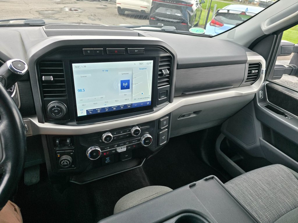 2022 Ford F-150 XLT  POWERBOOST XTR 4X4 NAVIGATION in St-Jean-Sur-Richelieu, Quebec - 18 - w1024h768px