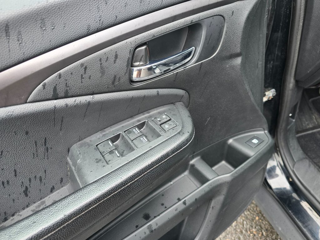 Honda Ridgeline Sport AWD TOIT OUVRANT 2017 à St-Jean-Sur-Richelieu, Québec - 15 - w1024h768px