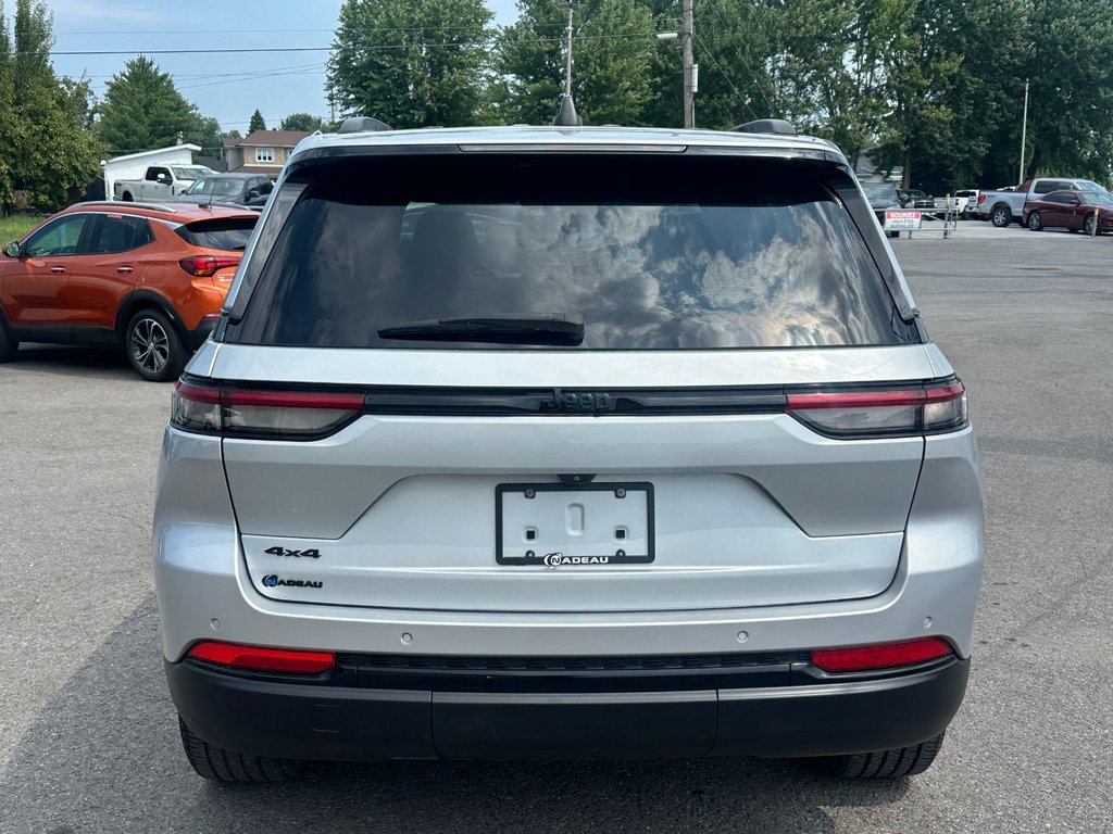 Jeep Grand Cherokee Altitude CUIR SEULEMENT 052836 KM 2022 à St-Jean-Sur-Richelieu, Québec - 7 - w1024h768px