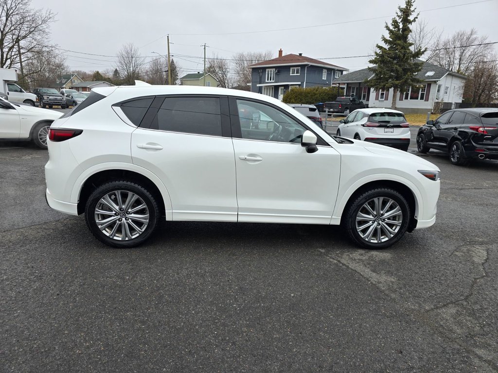Mazda CX-5 Signature NAVIGATION CUIR AWD 2022 à St-Jean-Sur-Richelieu, Québec - 9 - w1024h768px