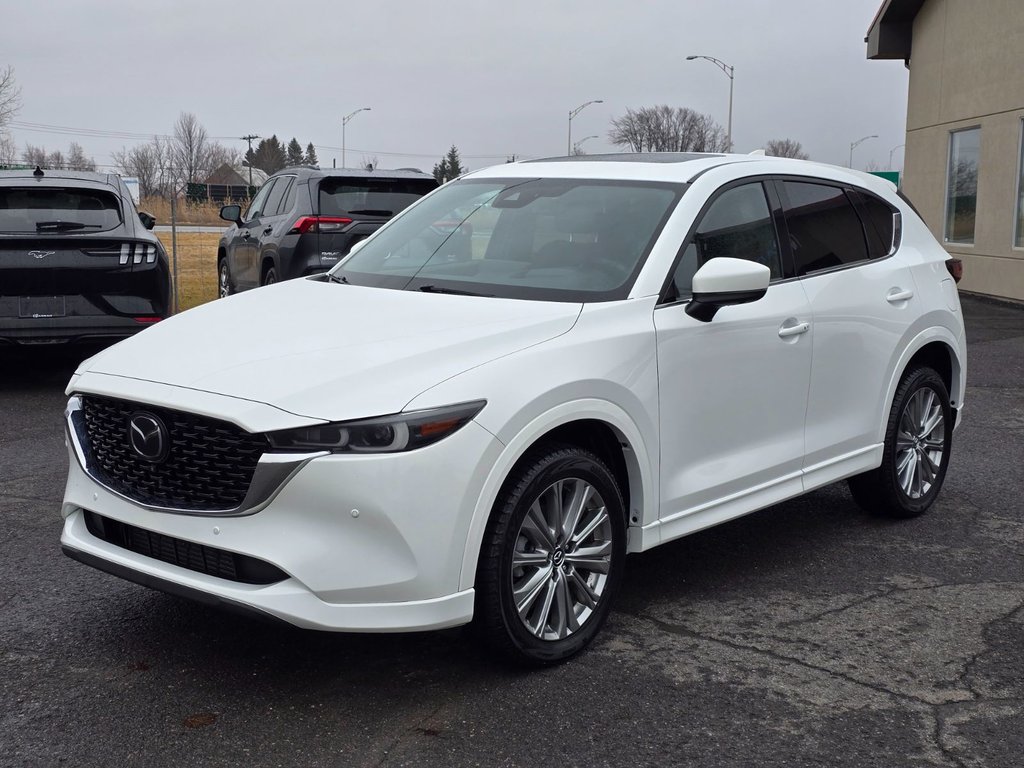 Mazda CX-5 Signature NAVIGATION CUIR AWD 2022 à St-Jean-Sur-Richelieu, Québec - 4 - w1024h768px