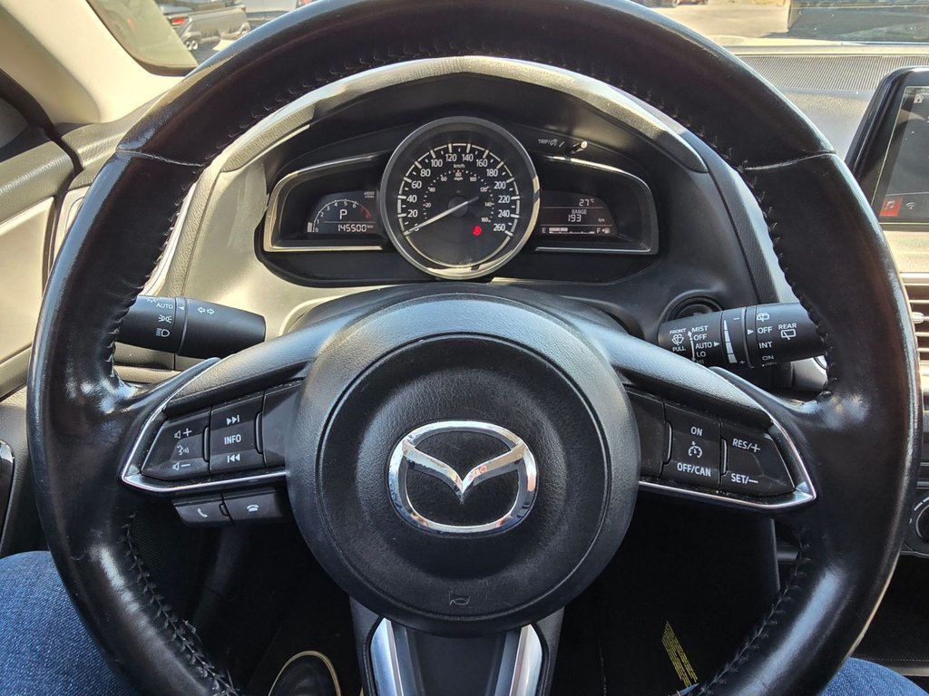 Mazda 3 GS SIEGES ET VOLANT CHAUFFANTS 2017 à St-Jean-Sur-Richelieu, Québec - 18 - w1024h768px