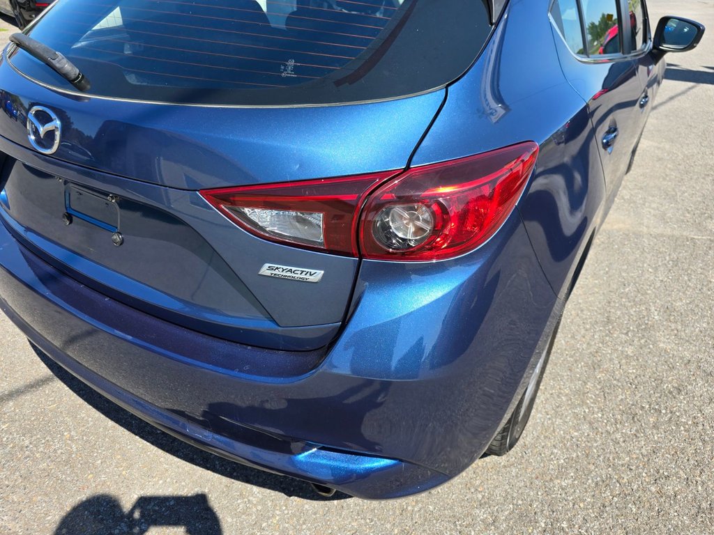 Mazda 3 GS SIEGES ET VOLANT CHAUFFANTS 2017 à St-Jean-Sur-Richelieu, Québec - 12 - w1024h768px