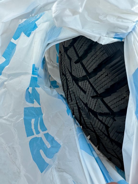 Mercedes-Benz A-Class AMG A 35 4MATIC HATCHBACK NIGHT pckg 2022 à St-Jean-Sur-Richelieu, Québec - 28 - w1024h768px