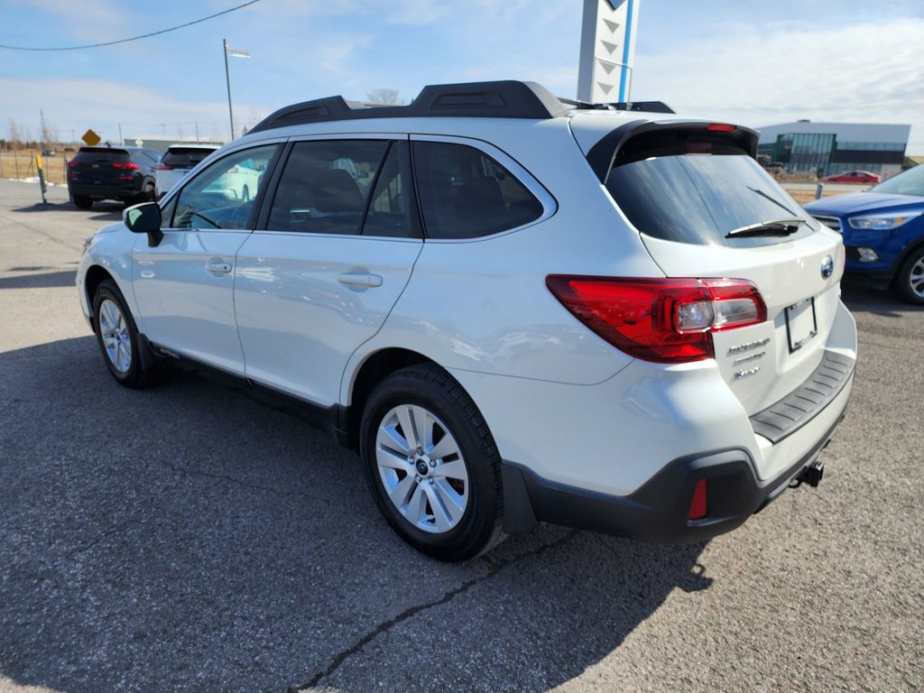 2018  Outback 2.5i Touring AWD TOIT ANGLES MORTS in St-Jean-Sur-Richelieu, Quebec - 7 - w1024h768px