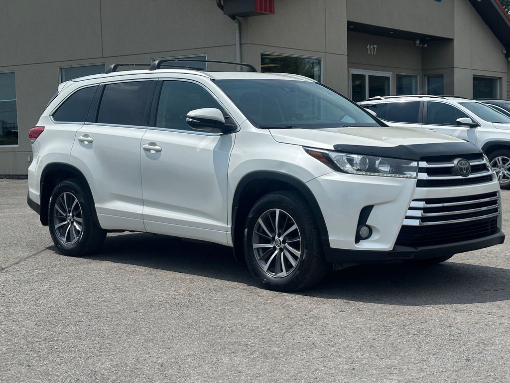 2018 Toyota Highlander XLE AWD 7 passagers CUIR TOIT in St-Jean-Sur-Richelieu, Quebec - 1 - w1024h768px
