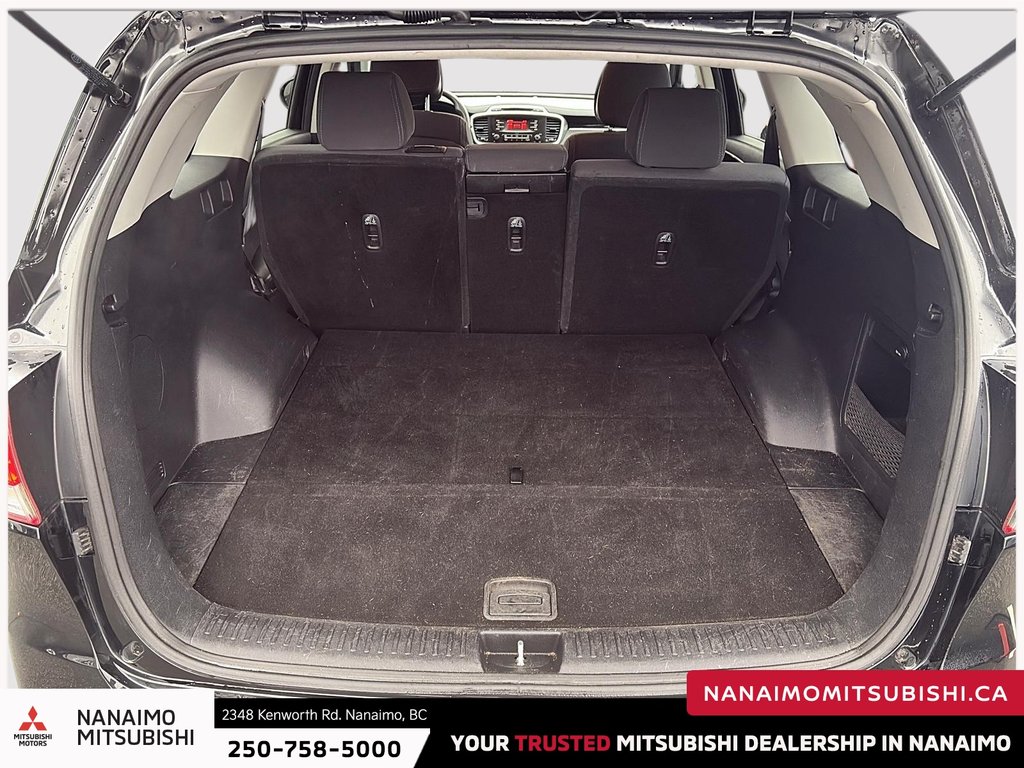 2016 Kia Sorento LX-5