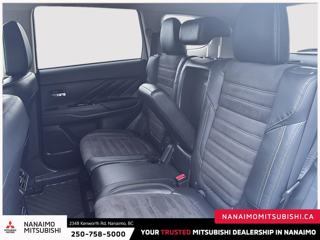 2022 Mitsubishi Outlander PHEV LE-7