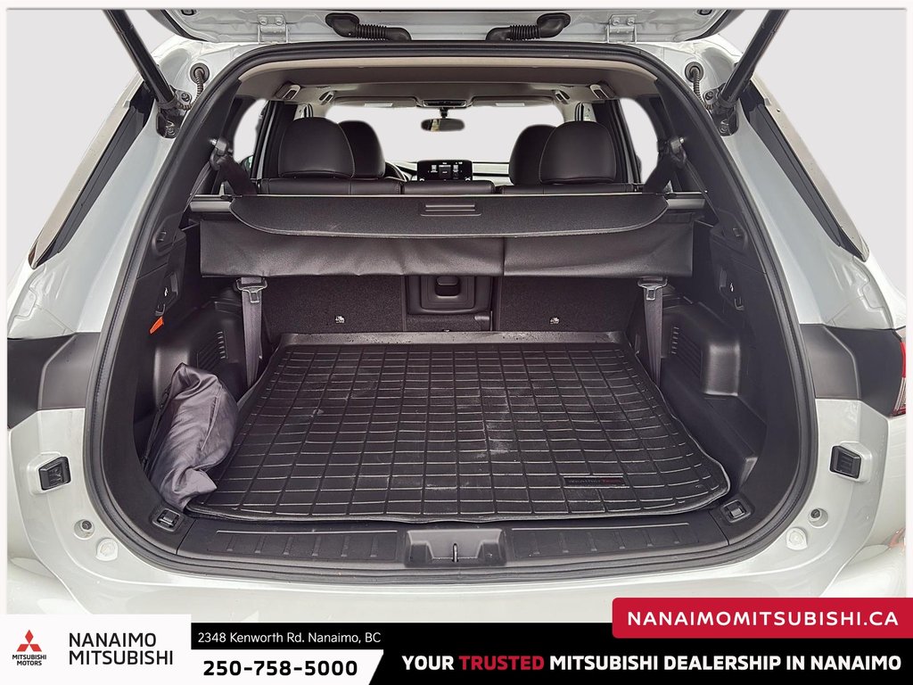 2025 Mitsubishi Outlander PHEV LE-5