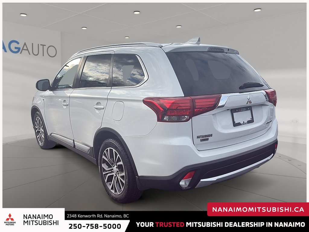 2017 Mitsubishi Outlander GT-4