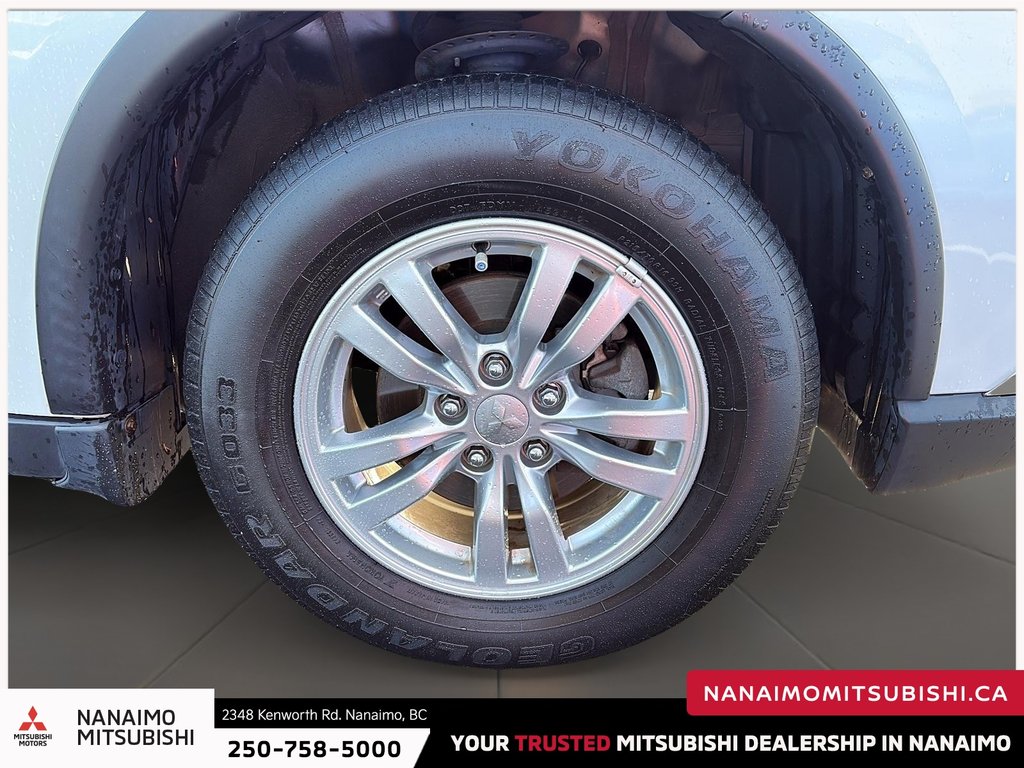 2020 Mitsubishi Outlander ES-2